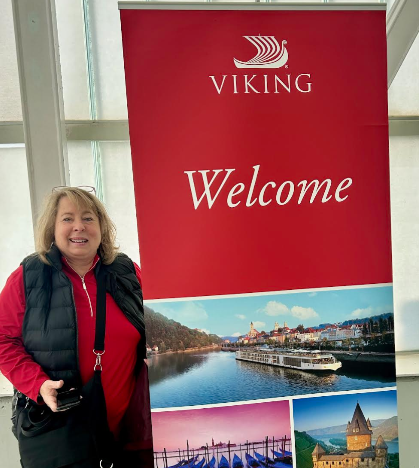 Joleen traveling